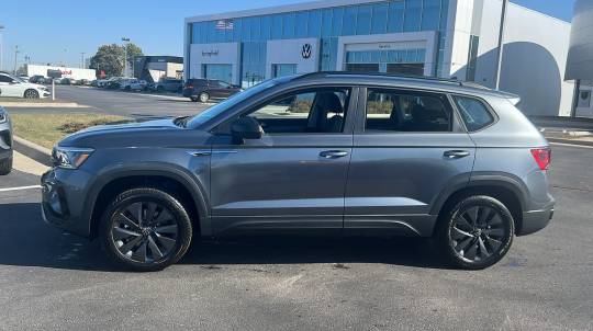 2024 Volkswagen Taos