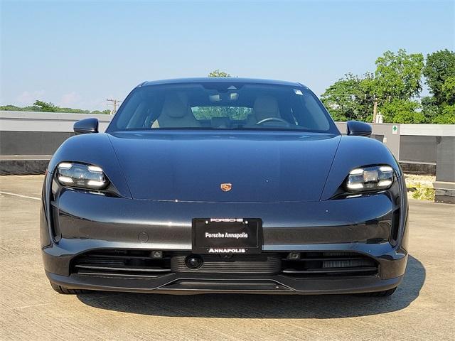 2024 porsche taycan base
