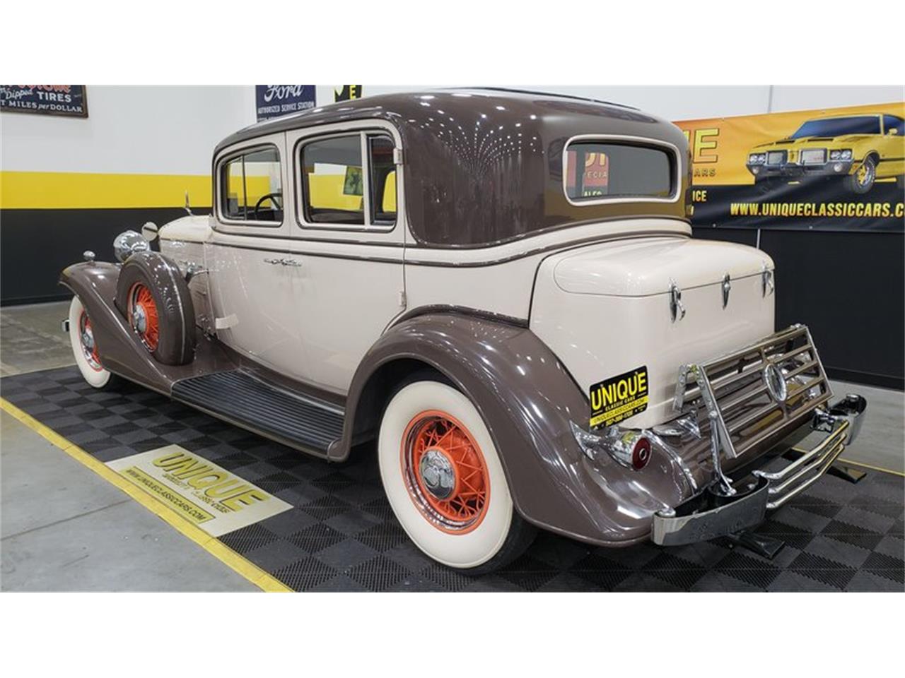 1933 cadillac v12