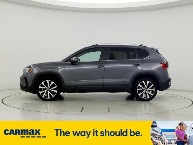 2022 volkswagen taos se
