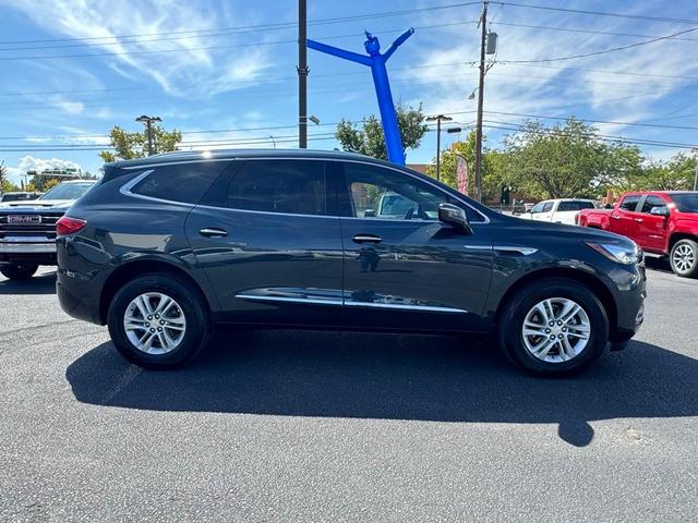 2021 buick enclave essence