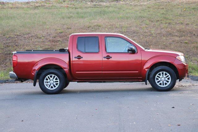2016 nissan frontier sv