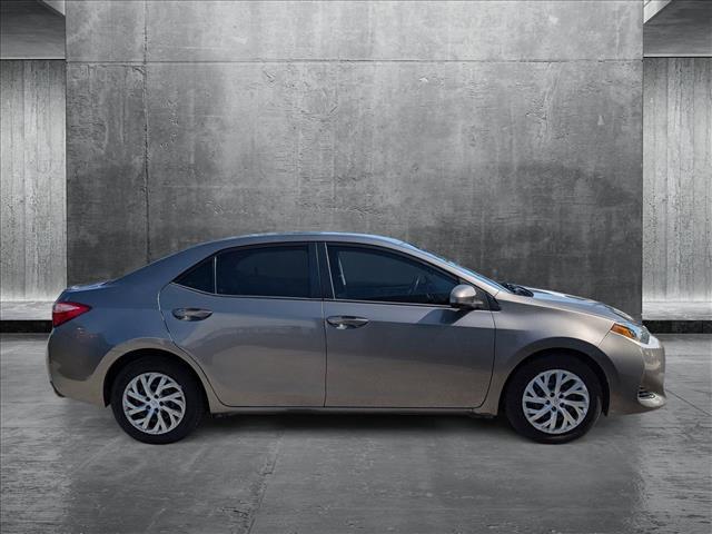2018 toyota corolla le