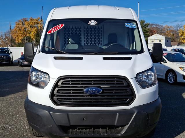 2019 ford transit-150 base