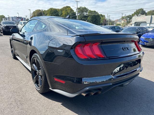 2022 ford mustang gt premium