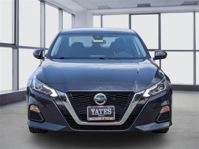 2022 nissan altima 2.5 sv