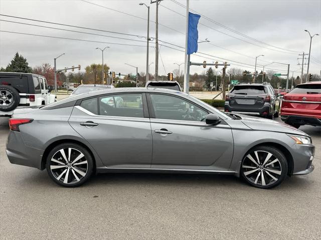 2021 nissan altima sr fwd