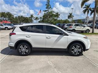 2018 Toyota RAV4 le