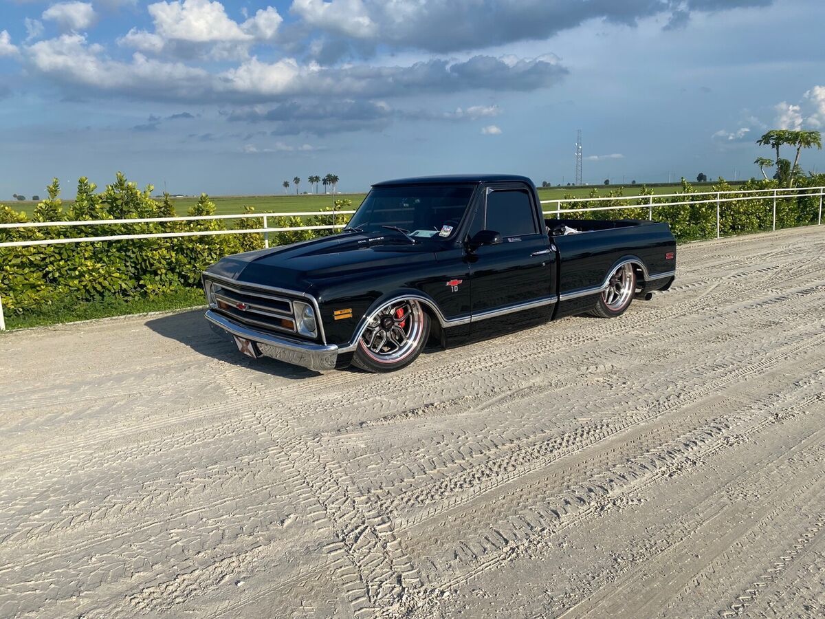 1968 chevrolet c-10 pickup black rwd automatic custom