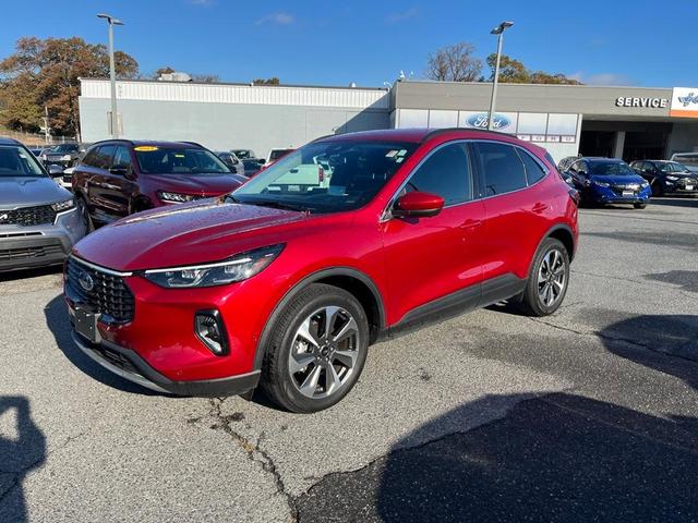 2023 ford escape platinum