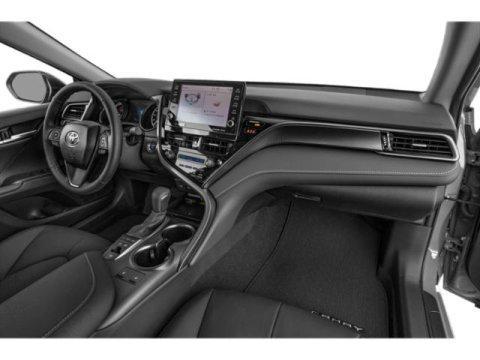 2024 toyota camry hybrid se