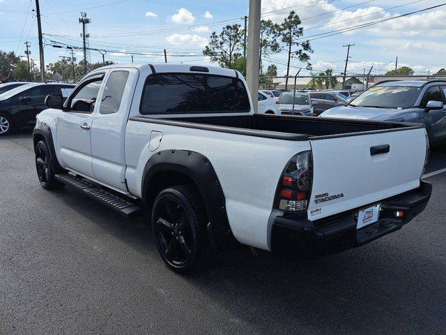 2015 toyota tacoma base