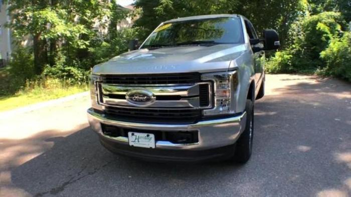 2018 ford f-250 super duty xlt 4x4 xlt 4dr crew cab 6.8 ft. sb pickup for sale in burlington, vermont
