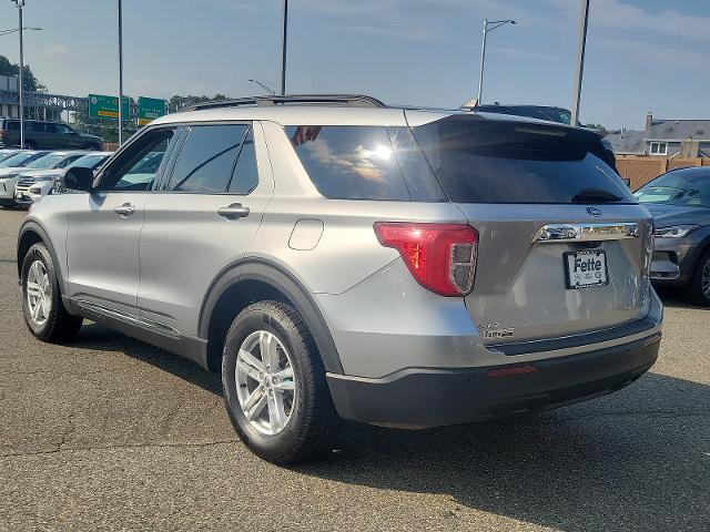 2021 ford explorer xlt