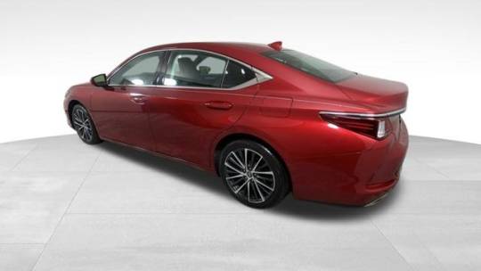 2022 Lexus ES