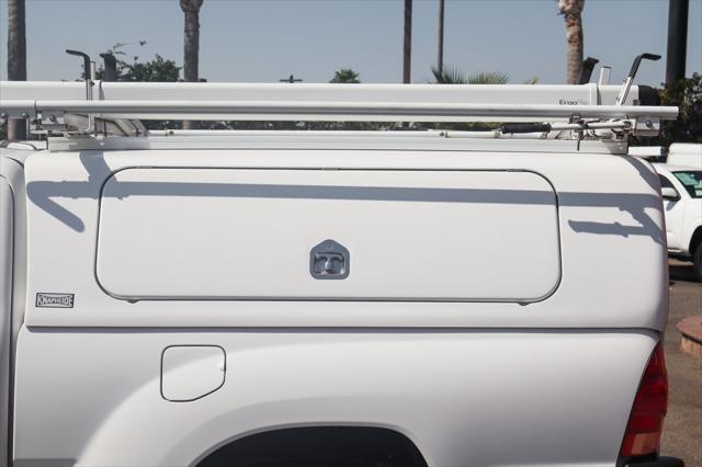 2015 toyota tacoma base