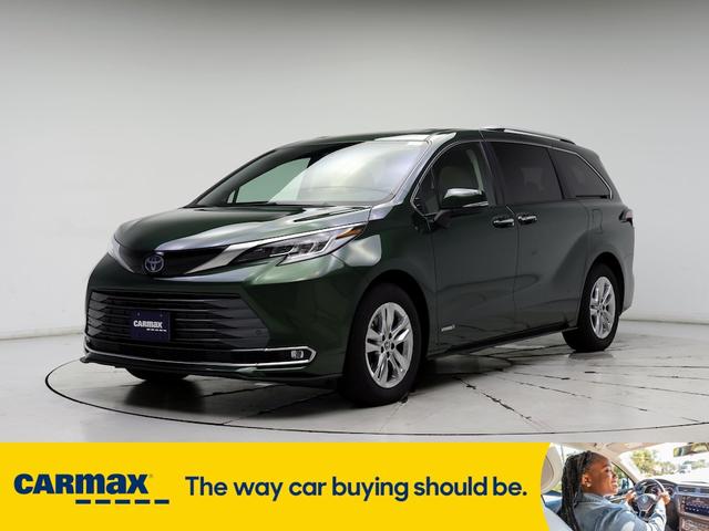2021 toyota sienna limited