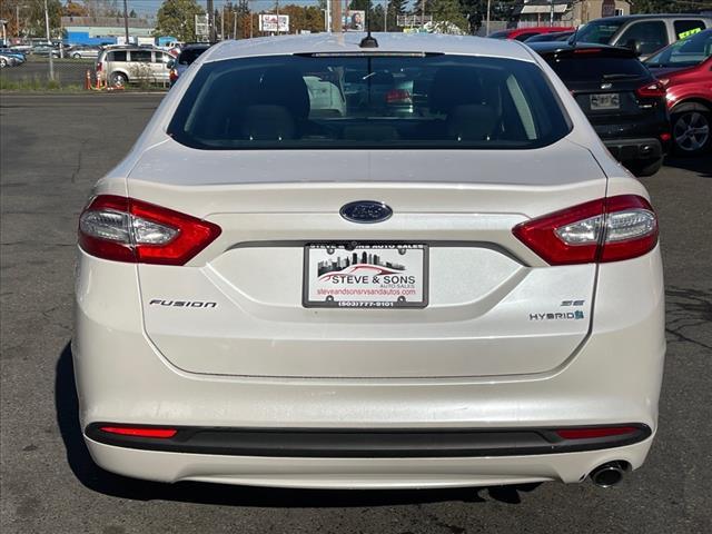 2016 ford fusion hybrid se