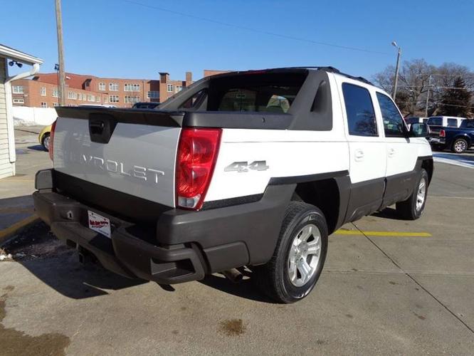 used 2004 chevrolet avalanche 4x4 grand island, ne 68801 for sale in grand island, nebraska