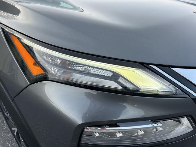 2021 nissan rogue sv