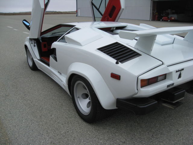 1988 lamborghini countach 5000s quatrovalve mint 2 owner car low miles flawless