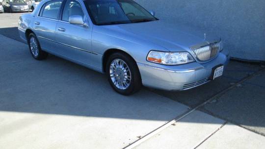 2009 Lincoln Town Car