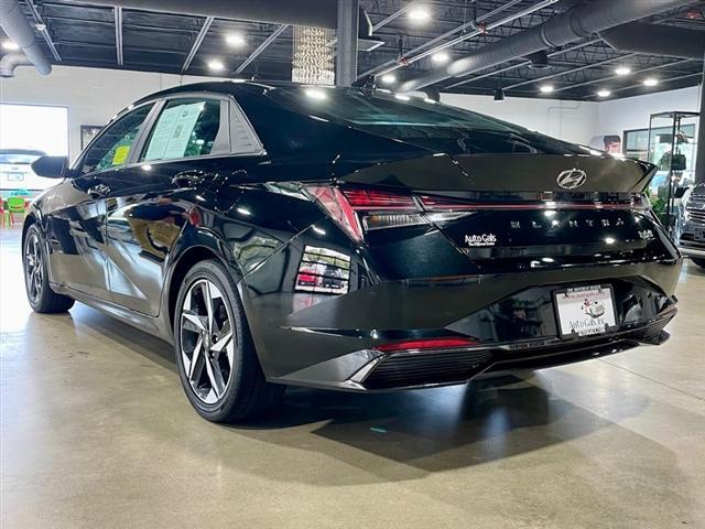 2022 hyundai elantra limited