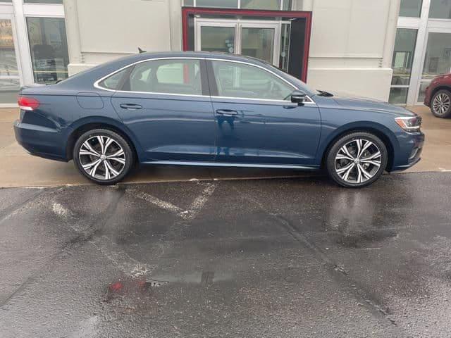 2021 volkswagen passat 2.0t se in caryville, wisconsin