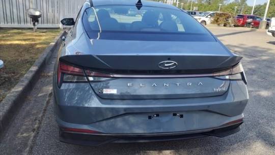 2022 hyundai elantra hybrid limited