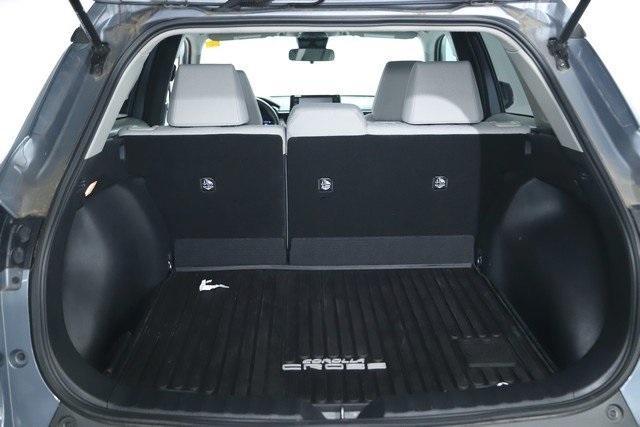2022 toyota corolla cross le