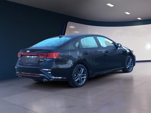 2021 kia forte gt-line