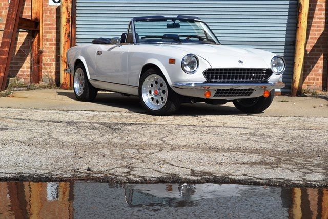 fiat pininfarina spider roadster salon restoration avanzato/lusso model mint!
