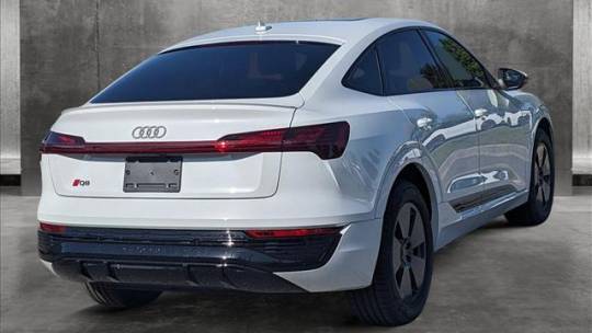 2024 Audi Q8 e-tron