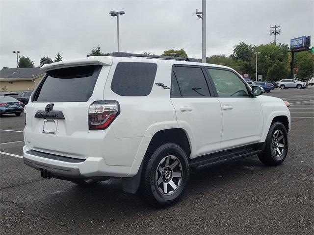 2024 toyota 4runner trd off road premium