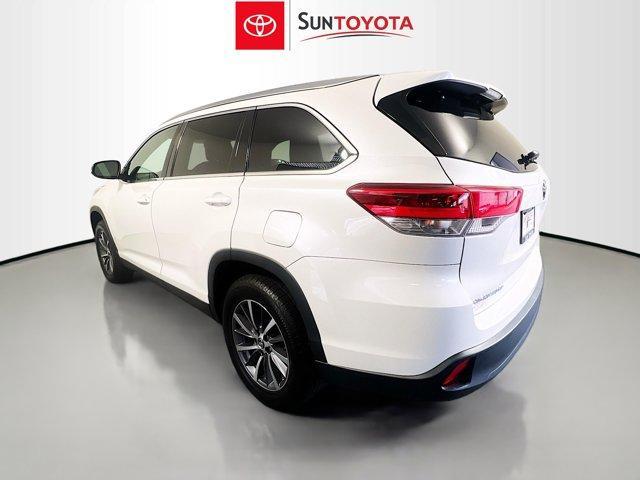 2019 toyota highlander xle