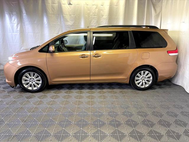 2011 toyota sienna xle