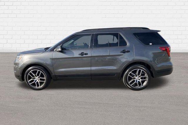 2019 ford explorer sport