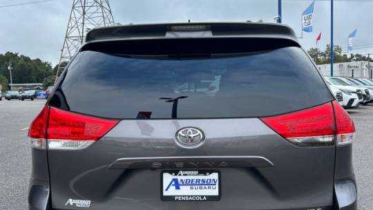 2013 Toyota Sienna