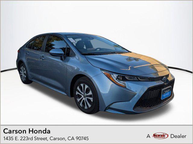 2022 toyota corolla hybrid le