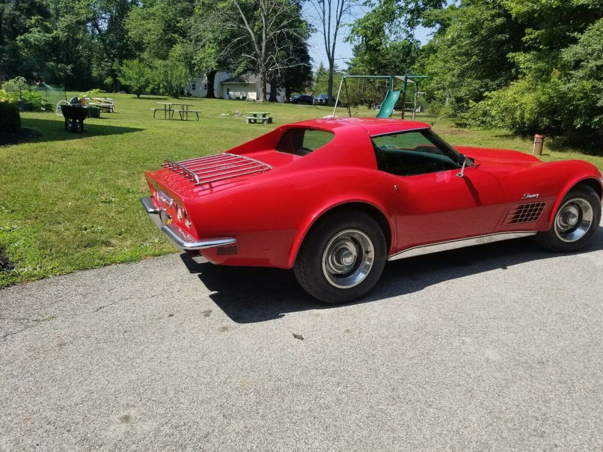 1972 chevrolet corvette c3 coupe red rwd manual base