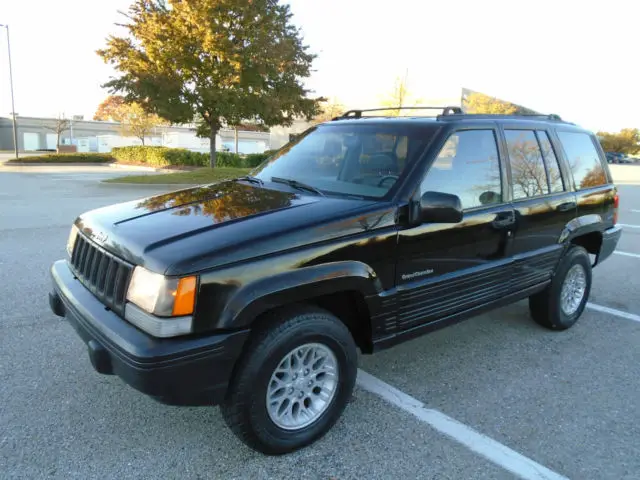 no reserve-low miles-clean-affordable-ready for winter and yes no reserve!!!!!!!