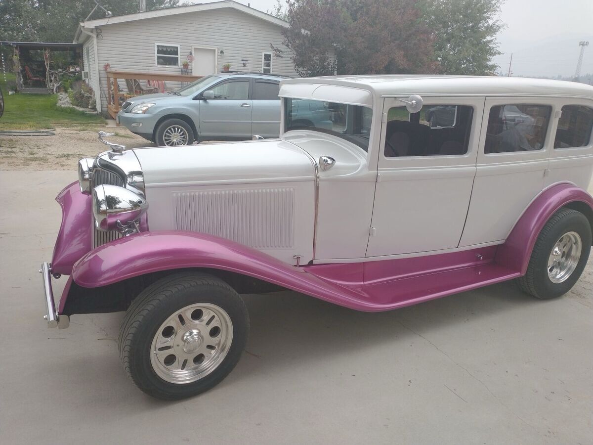 1931 chrysler series 66 sedan grey