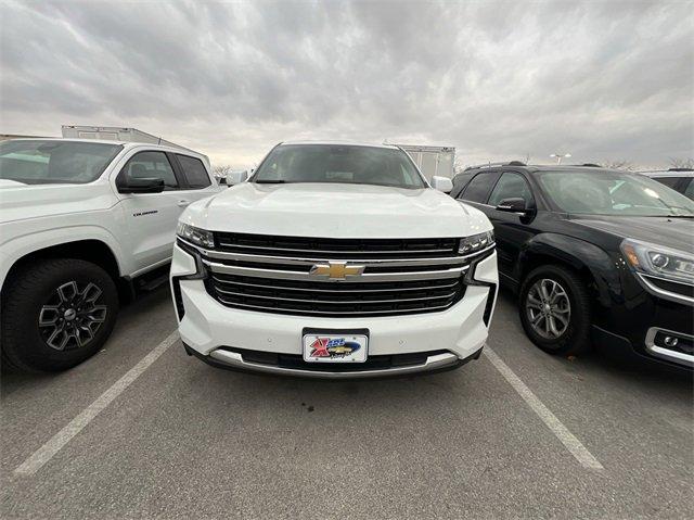 2023 chevrolet suburban lt