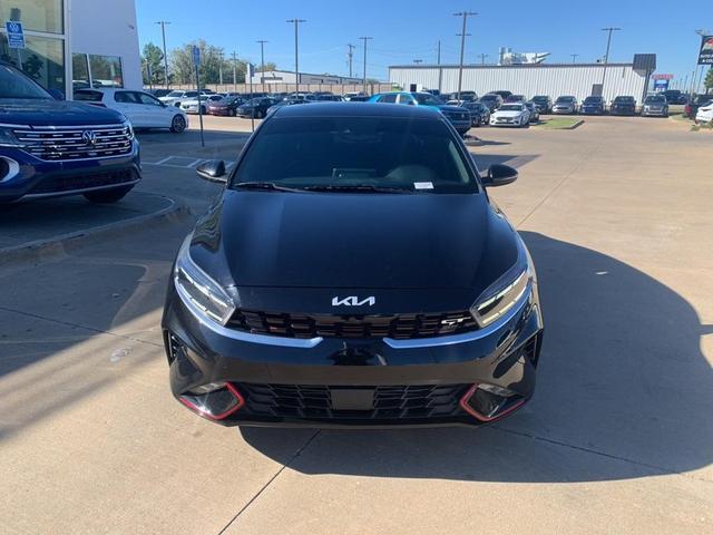 2022 kia forte gt