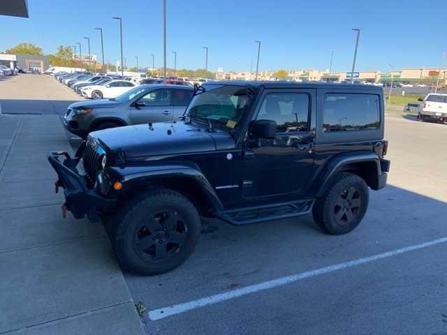 2011 jeep wrangler sahara