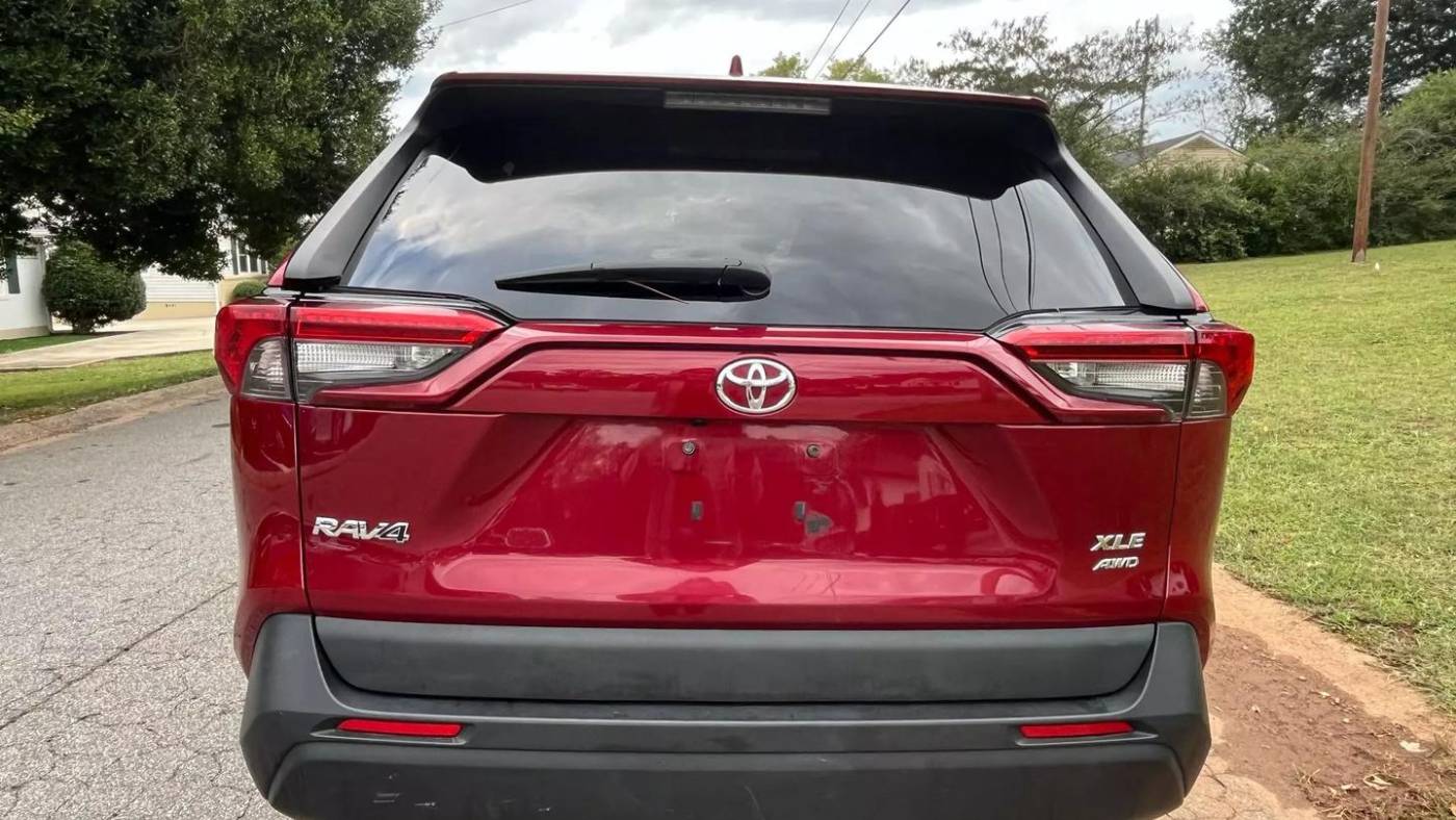 2020 toyota rav4 xle premium