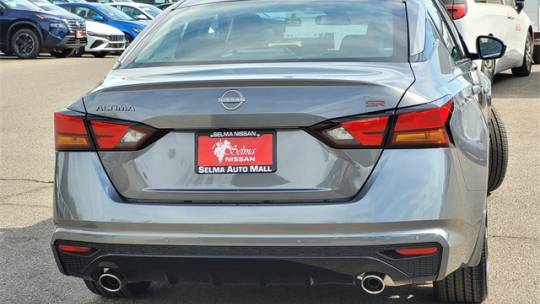 2025 Nissan Altima