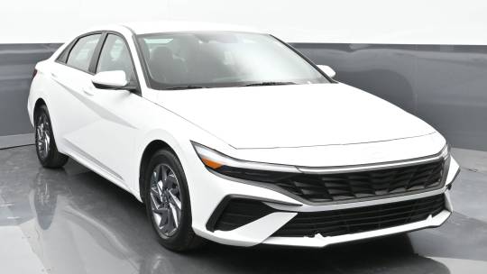2024 Hyundai Elantra