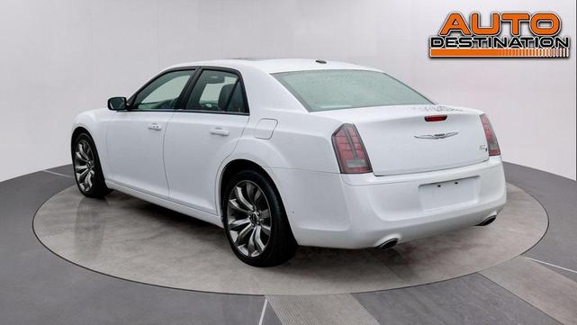 2014 chrysler 300 s
