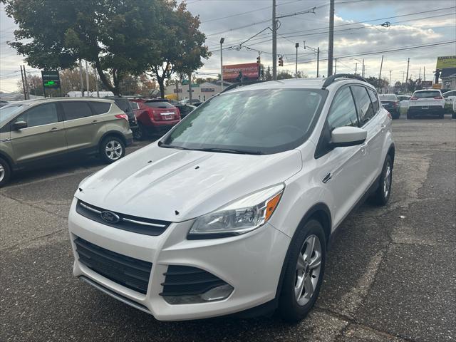 2014 ford escape se